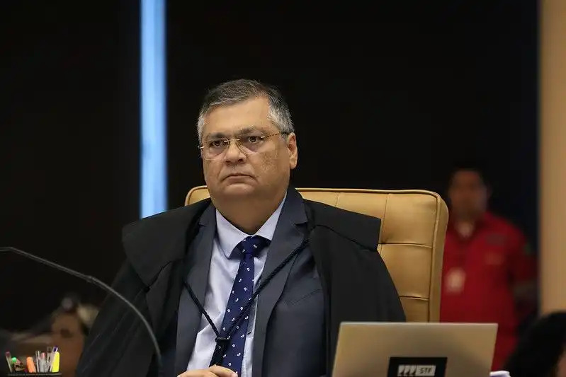 Ministro do STF determina fiscalização rigorosa no repasse de emendas parlamentares aos estados