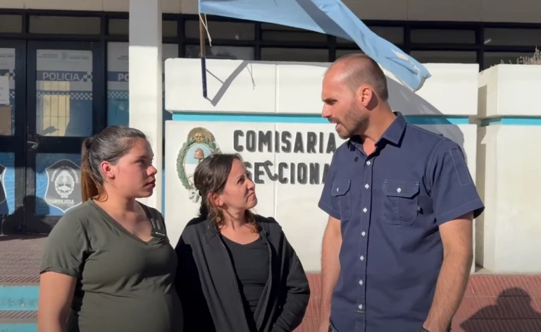 "Visita a brasileiros presos na Argentina: a luta do deputado Eduardo Bolsonaro pela justiça e liberdade"