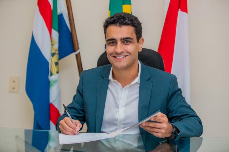 JHC lidera com folga em Maceió e se reaproxima de Lira: os bastidores das eleições municipais na capital alagoana