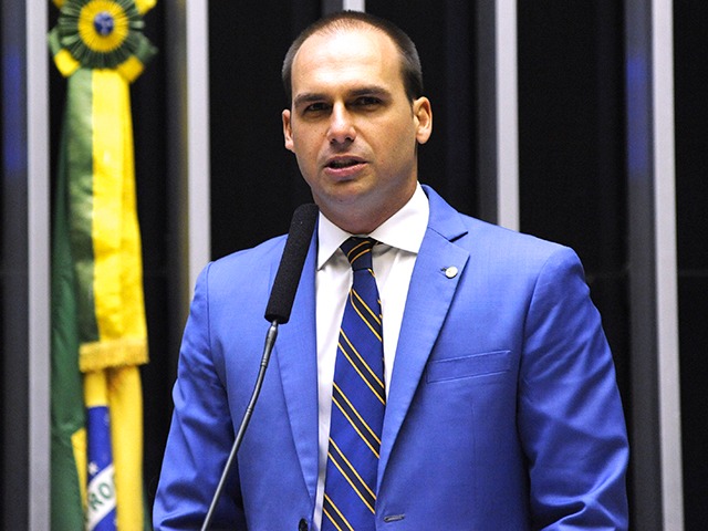 "Exclusivo: Presidente da Câmara dos Deputados nega indicação de Eduardo Bolsonaro como líder da Minoria"